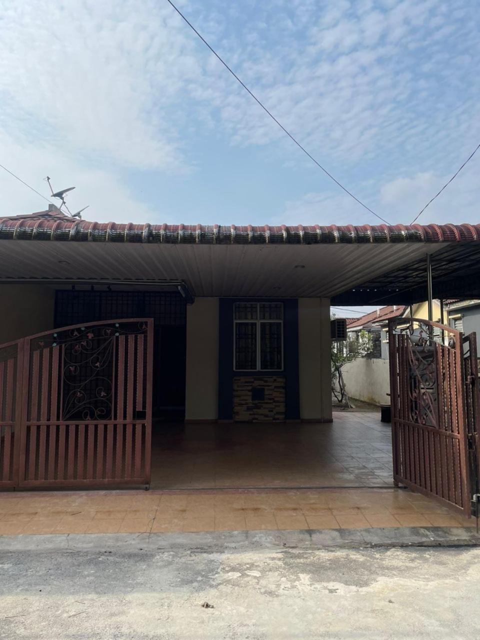 Aqil Homestay Lunas Kulim For Mslim Only מראה חיצוני תמונה